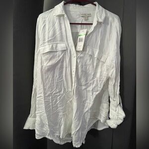 NWT Alex Jordan Women's White Button Down Shirt